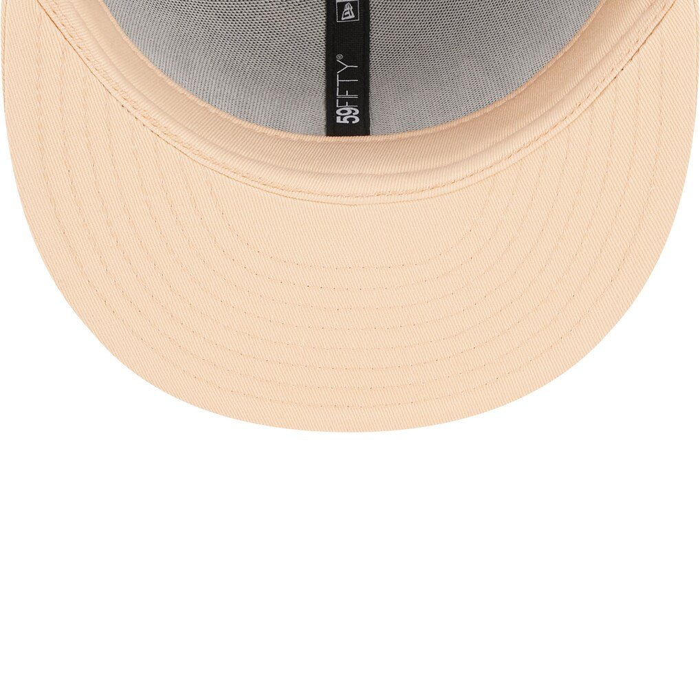 Atlanta Hawks Black/Peach Script 59FIFTY Fitted Hat - New Era -