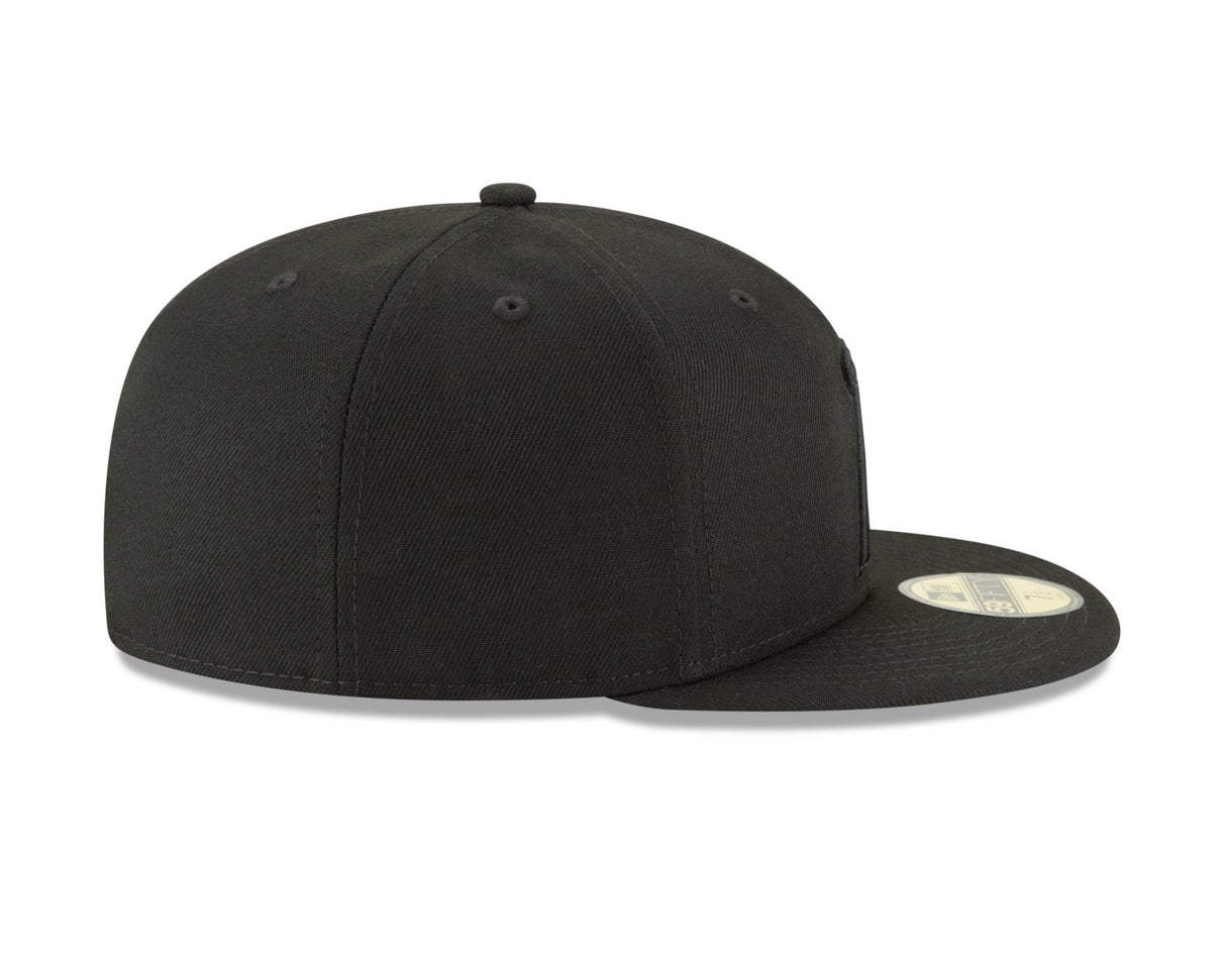 Los Angeles Angels Authentic Collection Blackout 59FIFTY Fitted - New Era -