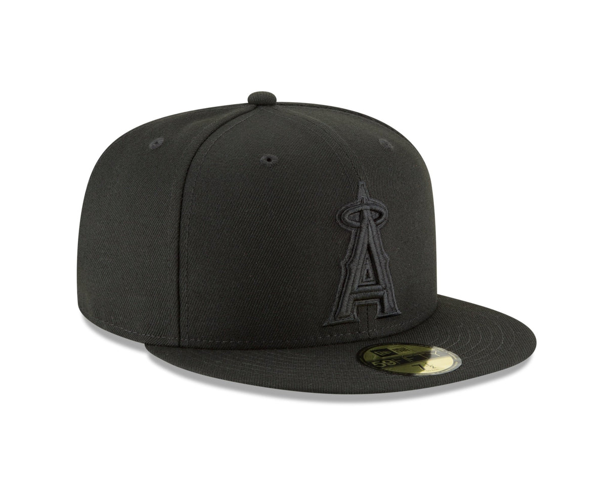 Los Angeles Angels Authentic Collection Blackout 59FIFTY Fitted - New Era -
