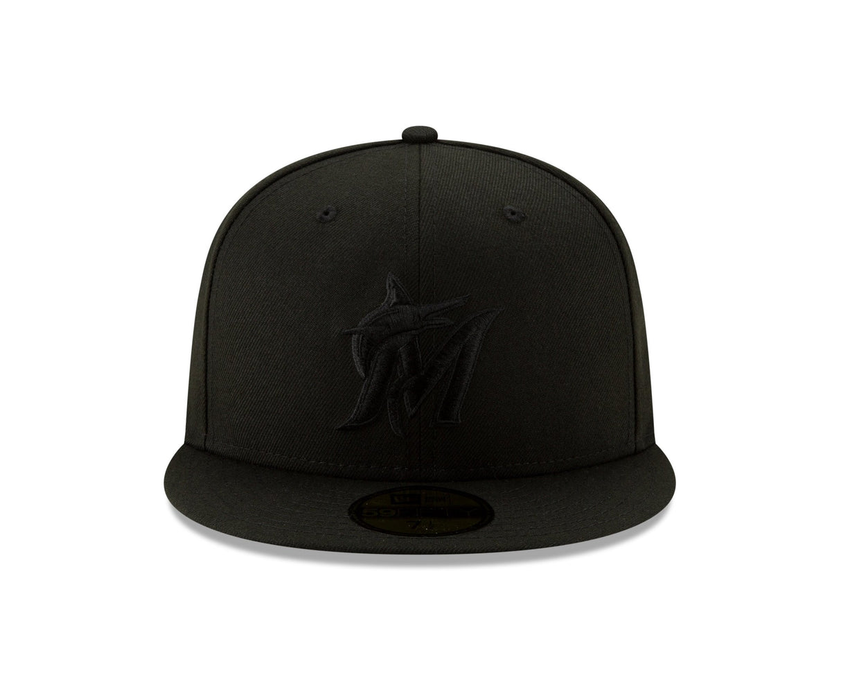 Miami Marlins Authentic Collection Blackout Basic 59FIFTY Fitted - New Era -