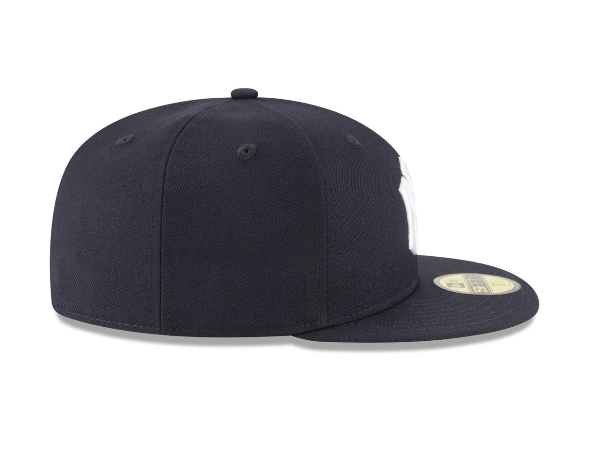 New York Yankees Authentic Collection Black and White 59FIFTY Fitted - New Era -