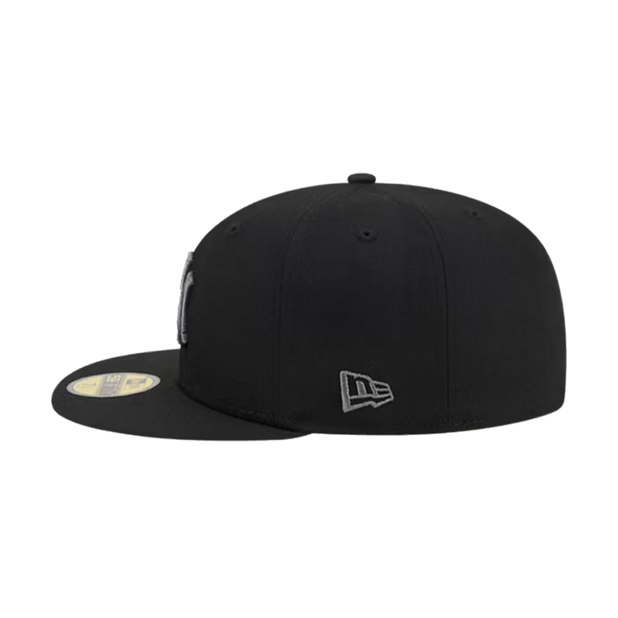 New York Yankees Basic Black & Graphite Logo 59FIFTY Fitted Hat - New Era - 23863543001