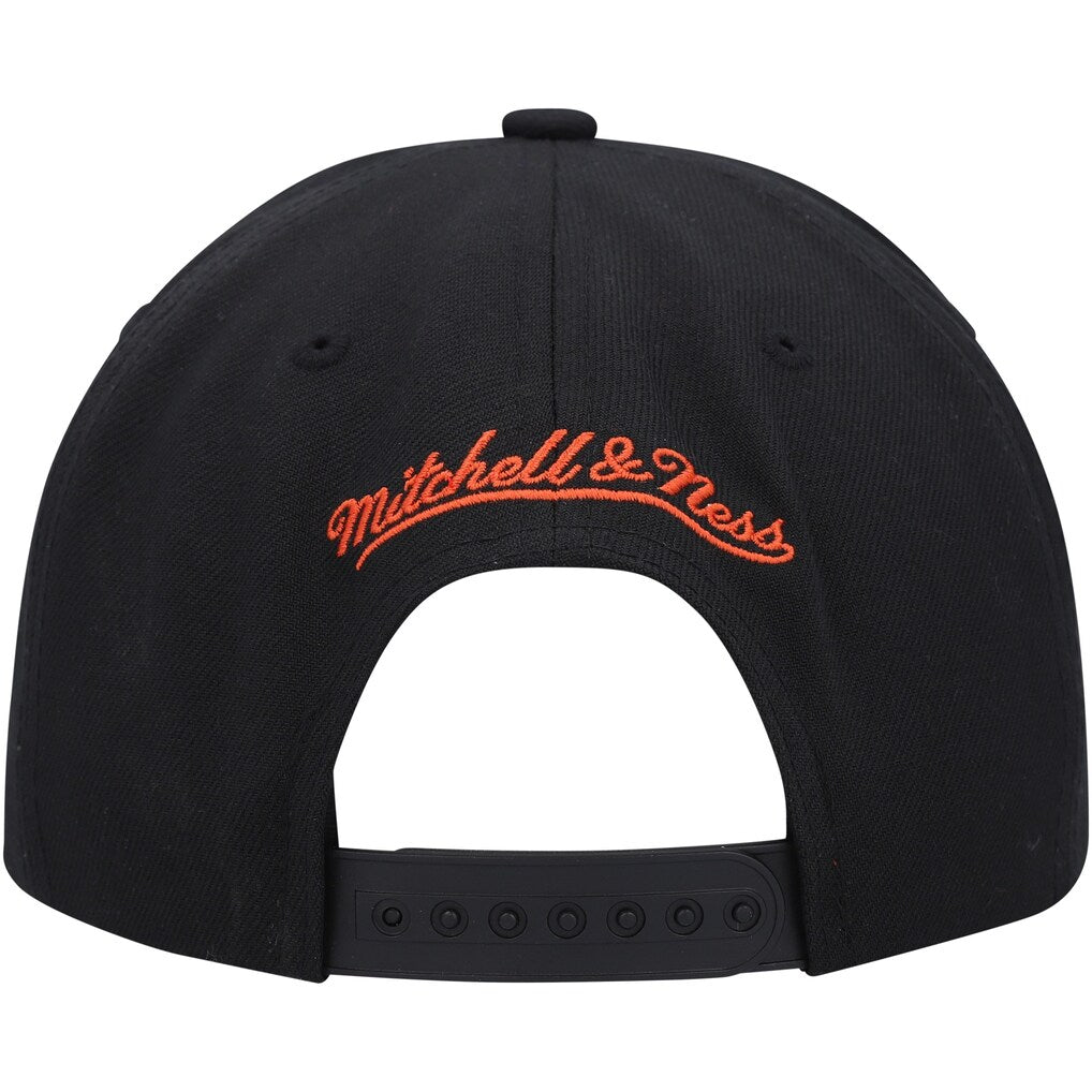 Phoenix Suns Black Hardwood Classics Essentials Snapback Hat - Mitchell & Ness -