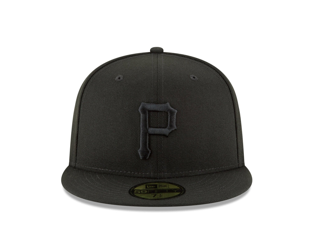 Pittsburgh Pirates Authentic Collection Blackout 59FIFTY Fitted - New Era -