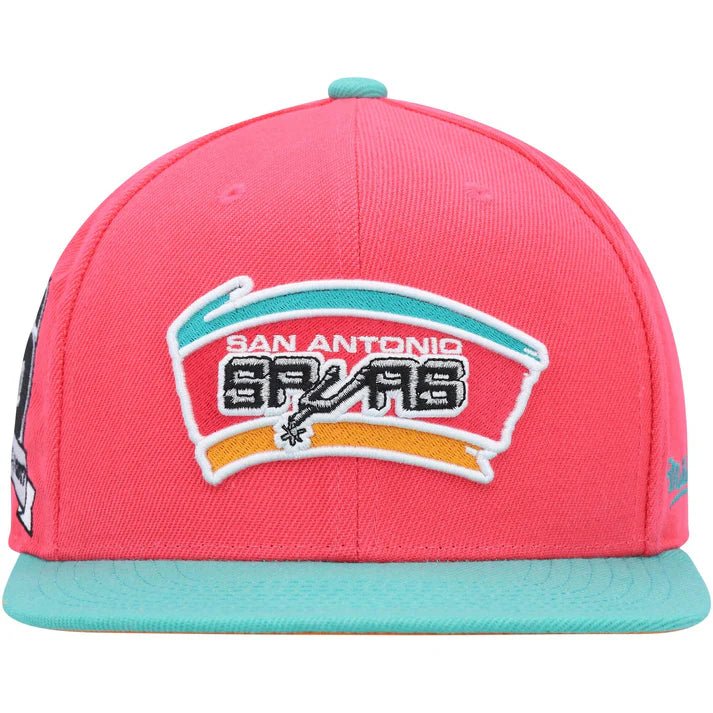San Antonio Spurs Pink/Aqua 2 - Tone HWC Snapback Hat - Mitchell & Ness -