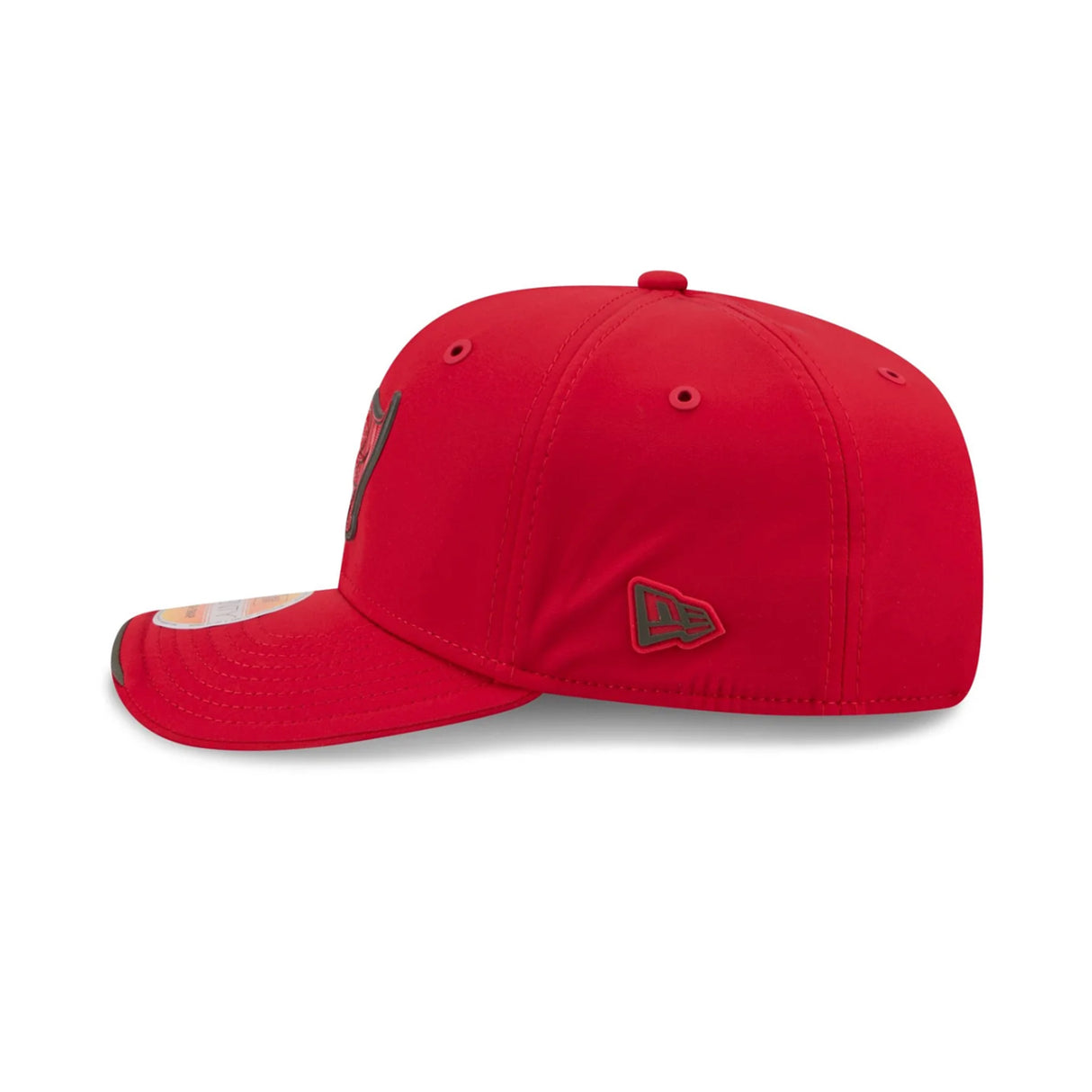 Tampa Bay Buccaneers 2026 NFL Sideline Collection Red 9SEVENTY Stretch-Snap Hat