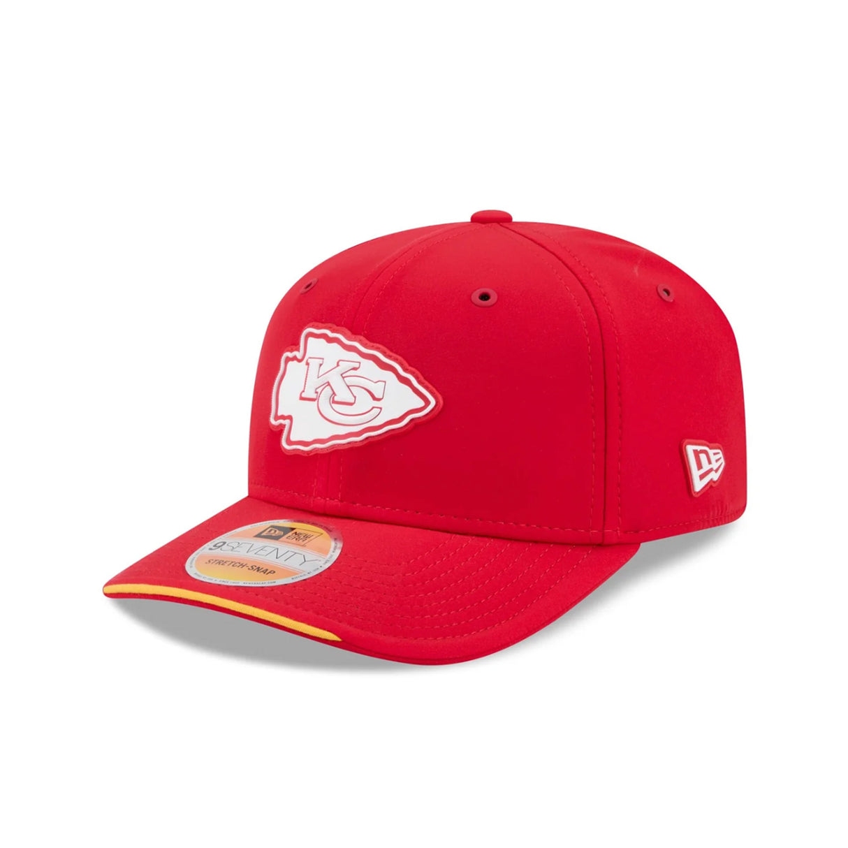 Kansas City Chiefs 2026 NFL Sideline Collection Red 9SEVENTY Stretch-Snap Hat