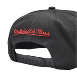 Atlanta Hawks Black Retro Bird Logo Snapback Hat - Mitchell & Ness - 