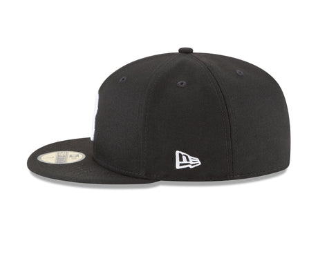 Boston Red Sox Authentic Collection Black and White 59FIFTY Fitted - New Era - 
