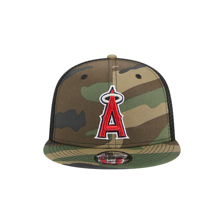 Los Angeles Angels Woodland Camo 9FIFTY Snapback Trucker Hat - New Era - 23012640201