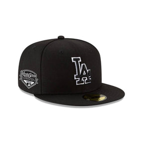 Los Angeles Dodgers Official BW 2025 World Series Champs Emblem White Outline 59FIFTY - New Era - 