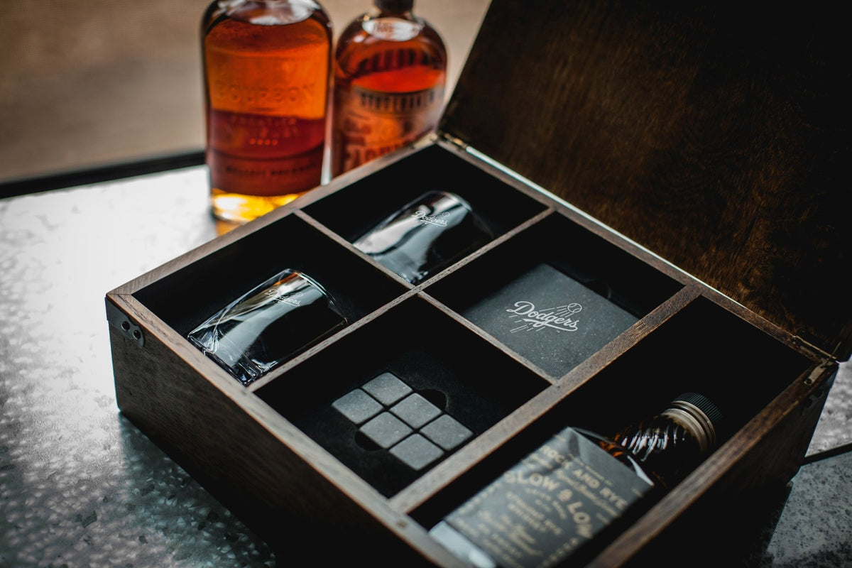 Los Angeles Dodgers - Whiskey Box Gift Set - Picnic Time Family of Brands - 99967522663