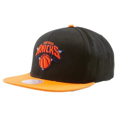 New York Knicks Black Orange Brim Script Snapback - Mitchell & Ness - 