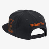 New York Knicks Black Winner Circle Snapback - Mitchell & Ness - 