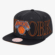 New York Knicks Black Winner Circle Snapback - Mitchell & Ness - 