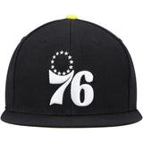 Philadelphia 76ers Black Lightning Hook Snapback Hat - Mitchell & Ness - 