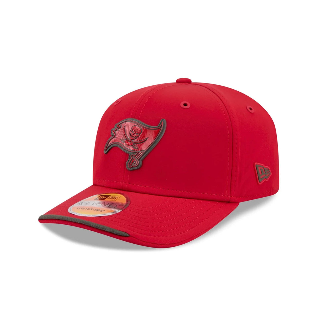 Tampa Bay Buccaneers 2026 NFL Sideline Collection Red 9SEVENTY Stretch-Snap Hat - New Era - 23850510701