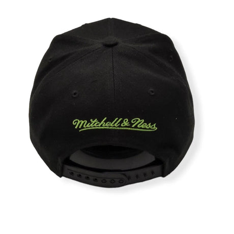 Utah Jazz Black/Green Adjustable Snapback Hat - Mitchell & Ness - 